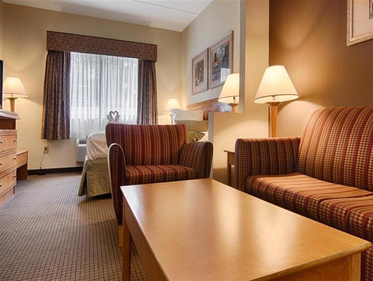Best Western Plus Newport News