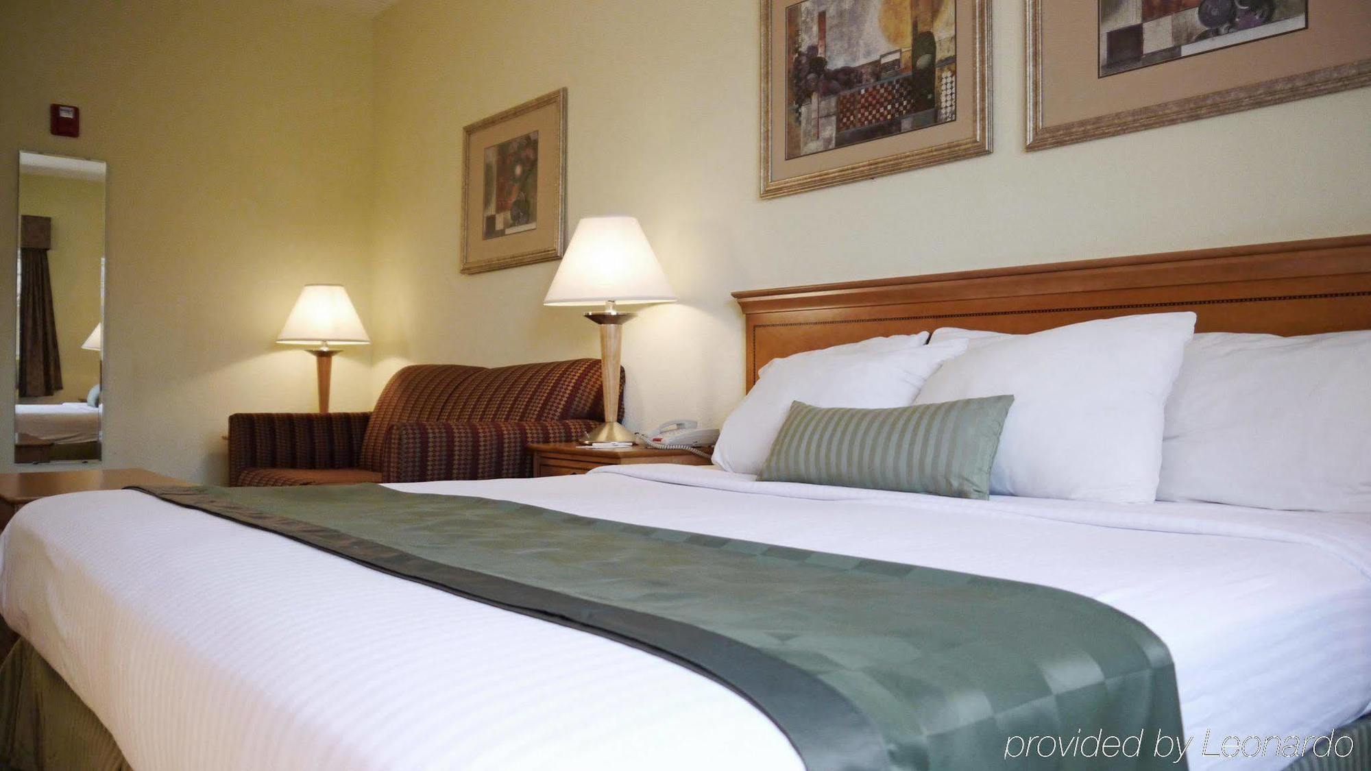 Western Hotel 3*